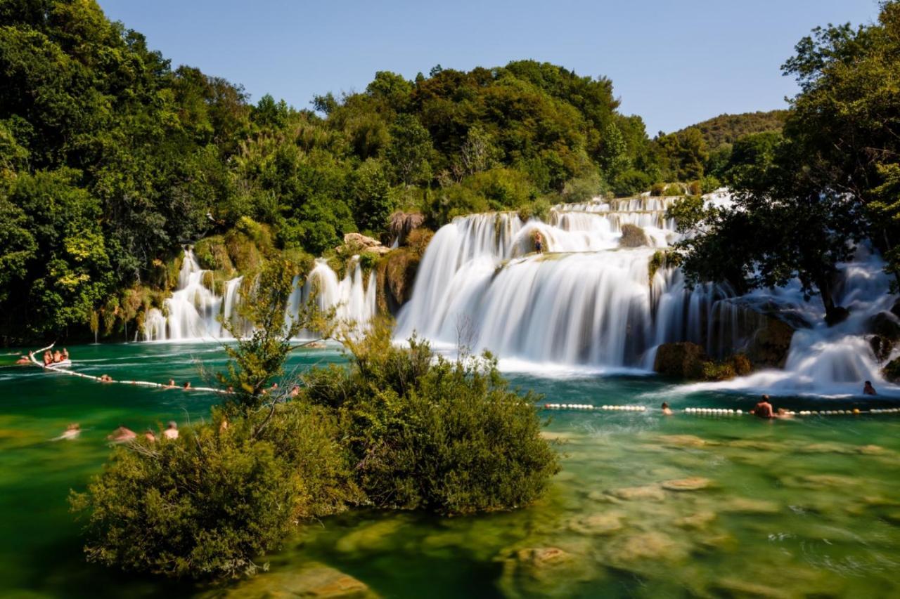 Guesthouse Brodarica Sibenik Ngoại thất bức ảnh
