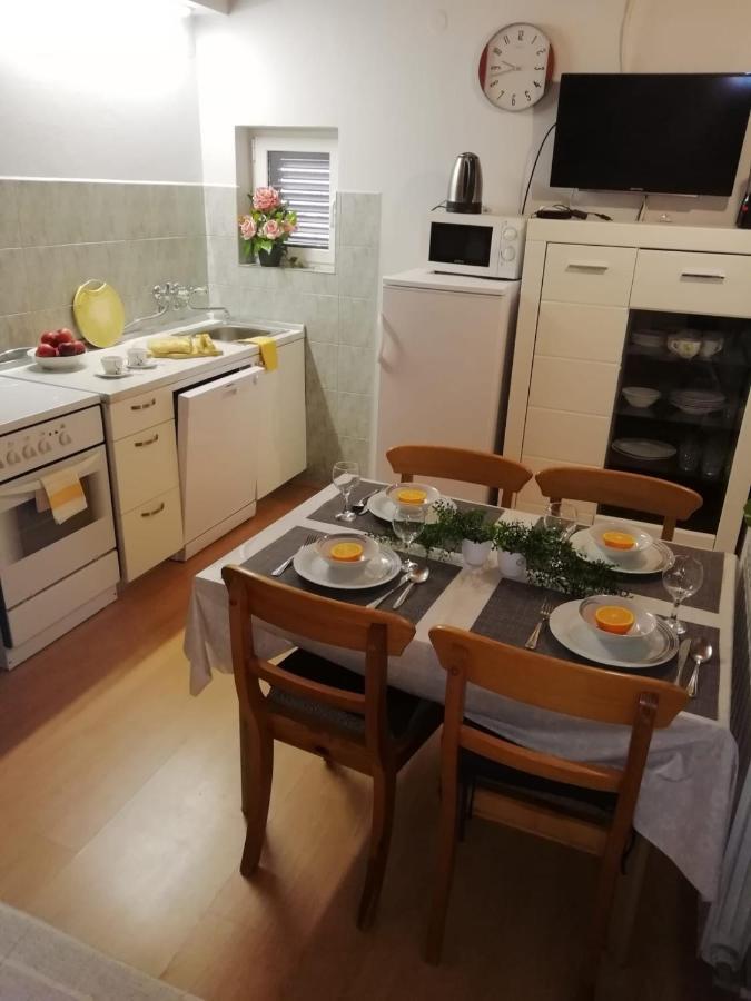 Guesthouse Brodarica Sibenik Ngoại thất bức ảnh