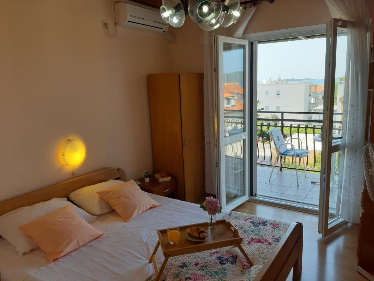 Guesthouse Brodarica Sibenik Ngoại thất bức ảnh