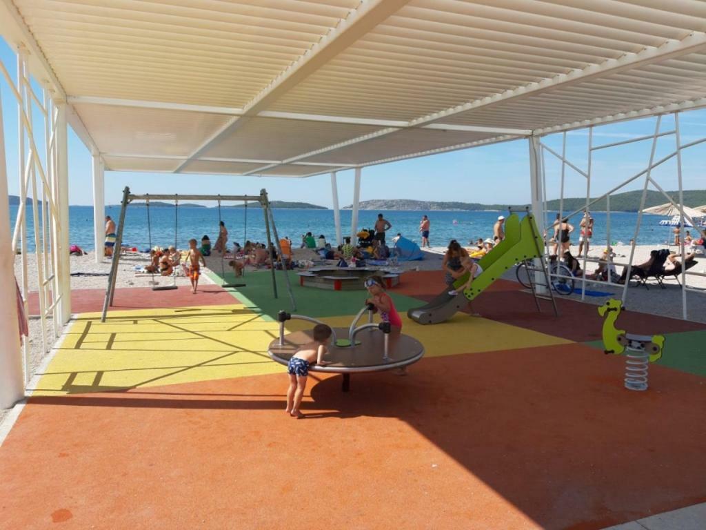 Guesthouse Brodarica Sibenik Ngoại thất bức ảnh